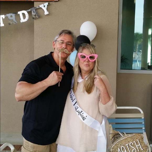 Meet your Posher, Whitney - Picture 5 of 5